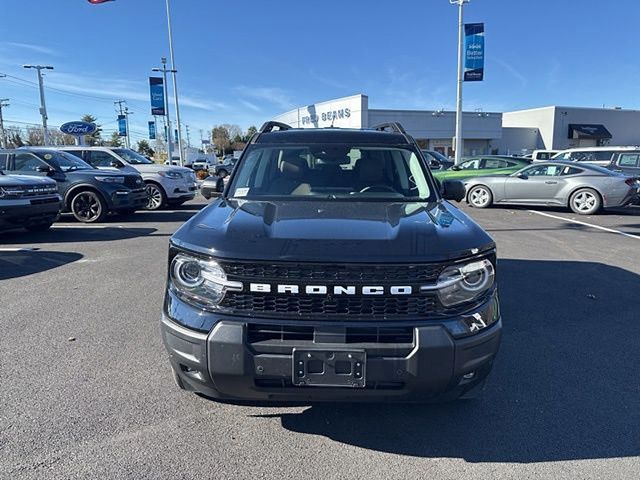 2025 Ford Bronco Sport Outer Banks photo 2
