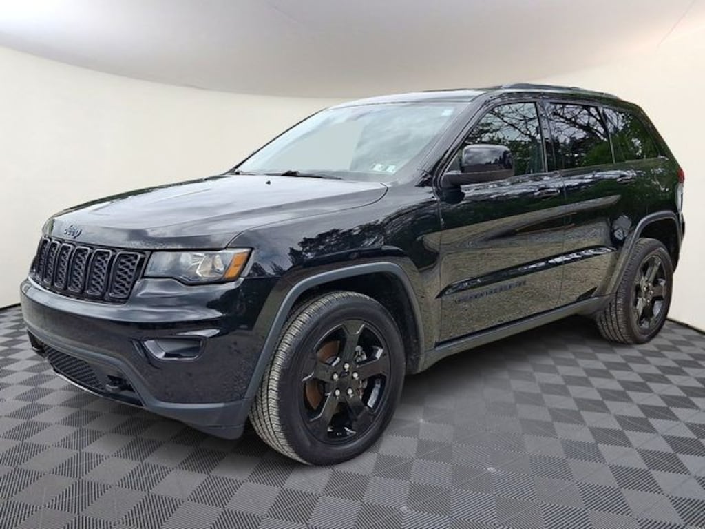 Certified 2018 Jeep Grand Cherokee Laredo SUV