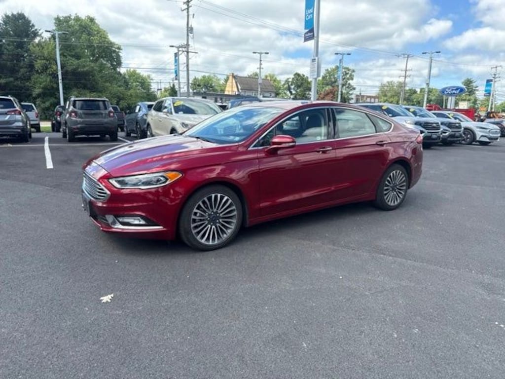 Certified 2017 Ford Fusion SE Sedan