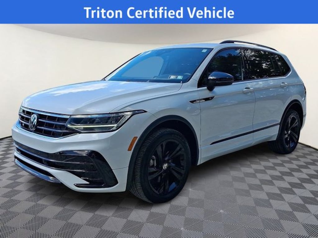 Used 2023 Volkswagen Tiguan 2.0T SE R-Line Black SUV