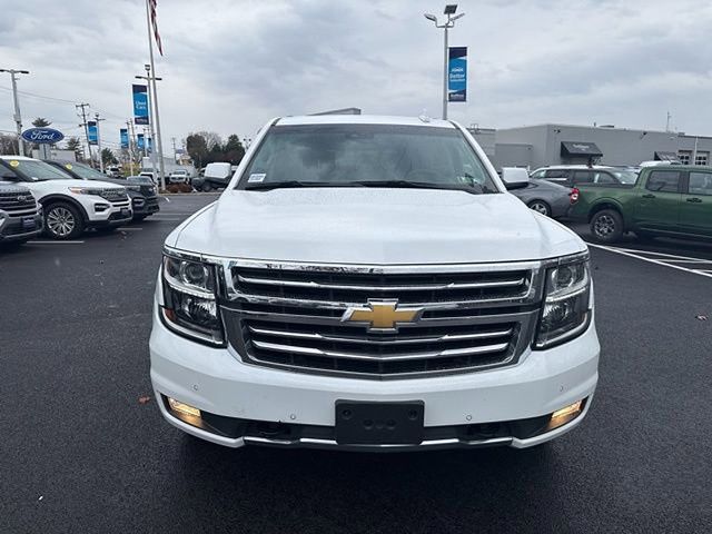 2019 Chevrolet Tahoe LT Z71 photo 2