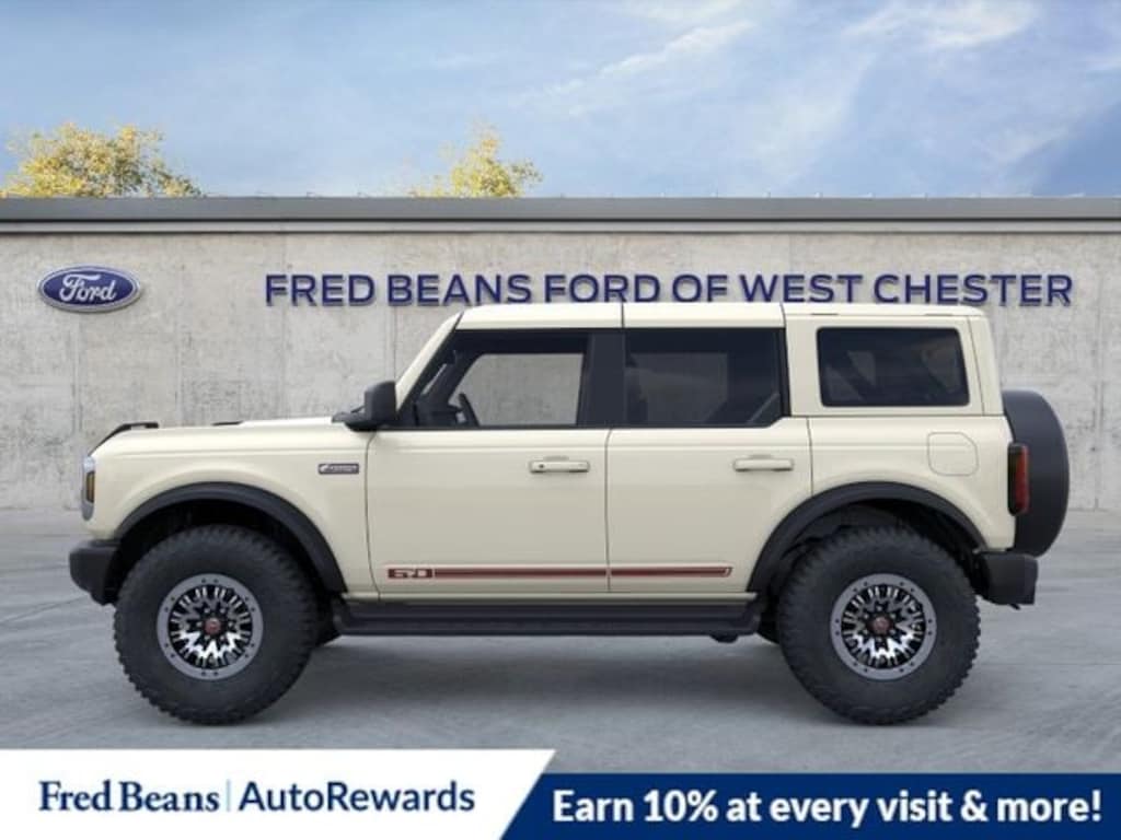 New 2026 Ford Bronco Outer Banks SUV