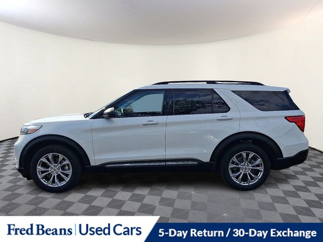 2022 Ford Explorer XLT photo 2