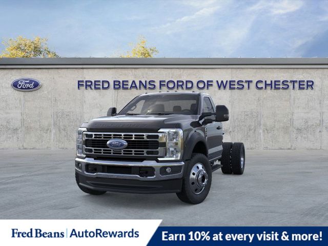 2025 Ford F-450 XLT photo 2