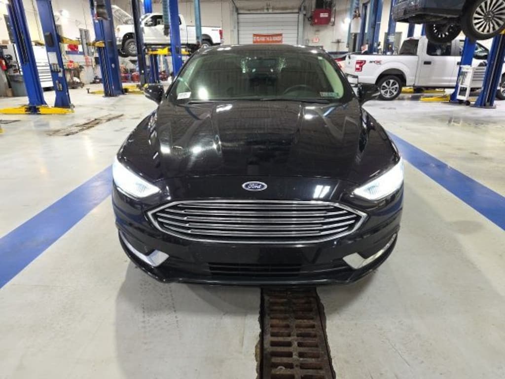 Certified 2018 Ford Fusion SE Sedan
