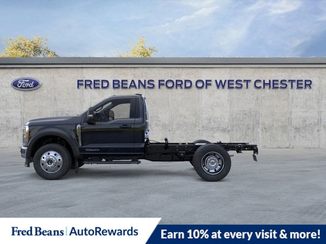 2025 Ford F-450 XLT photo 3