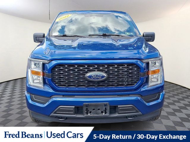 2022 Ford F-150 XL photo 2