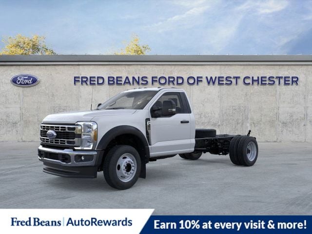 2025 Ford F-450 Chassis Truck Regular Cab 