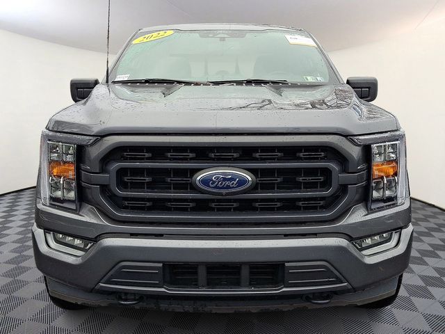 2022 Ford F-150 XLT photo 2