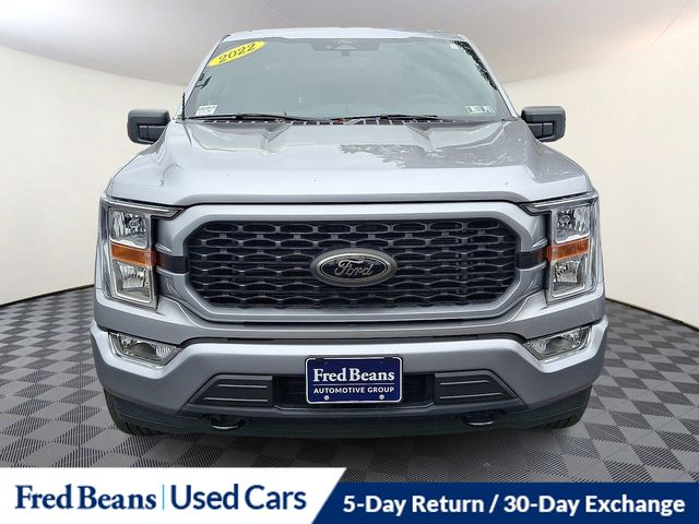 2022 Ford F-150 XL photo 2
