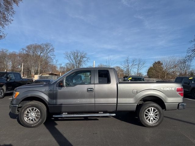 2013 Ford F-150 XLT photo 4