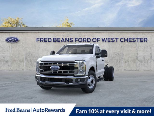 2025 Ford F-350 XL photo 2