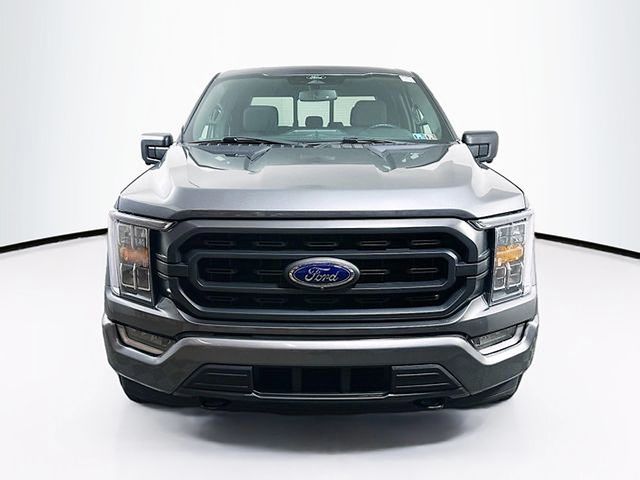 2022 Ford F-150 XLT photo 2