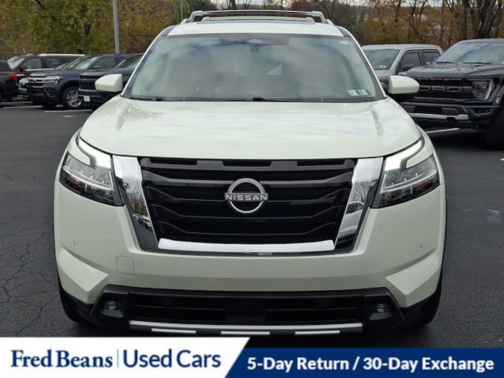 Used 2022 Nissan Pathfinder Platinum SUV