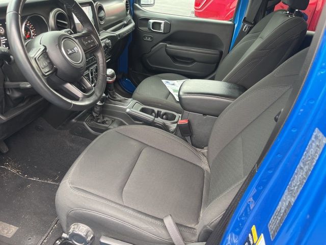 2023 Jeep Wrangler Sport S photo 3