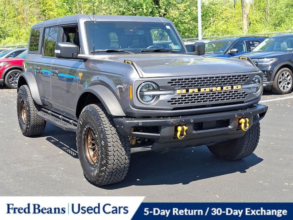 Used 2025 Ford Bronco Badlands SUV