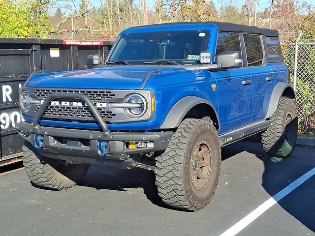 2022 Ford Bronco Badlands photo 4