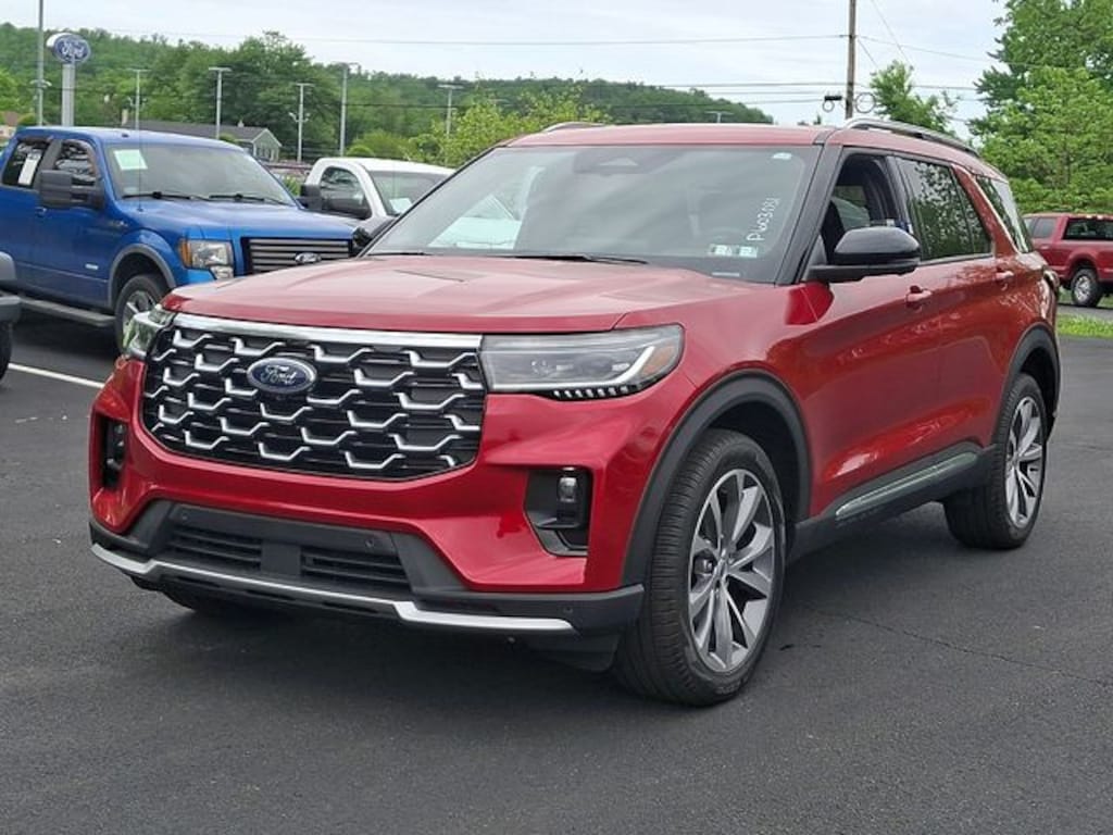 Used 2025 Ford Explorer Platinum SUV