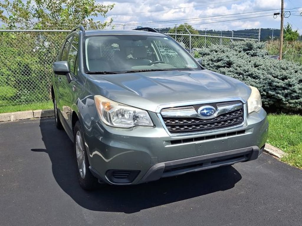 Used 2015 Subaru Forester 2.5i Premium SUV