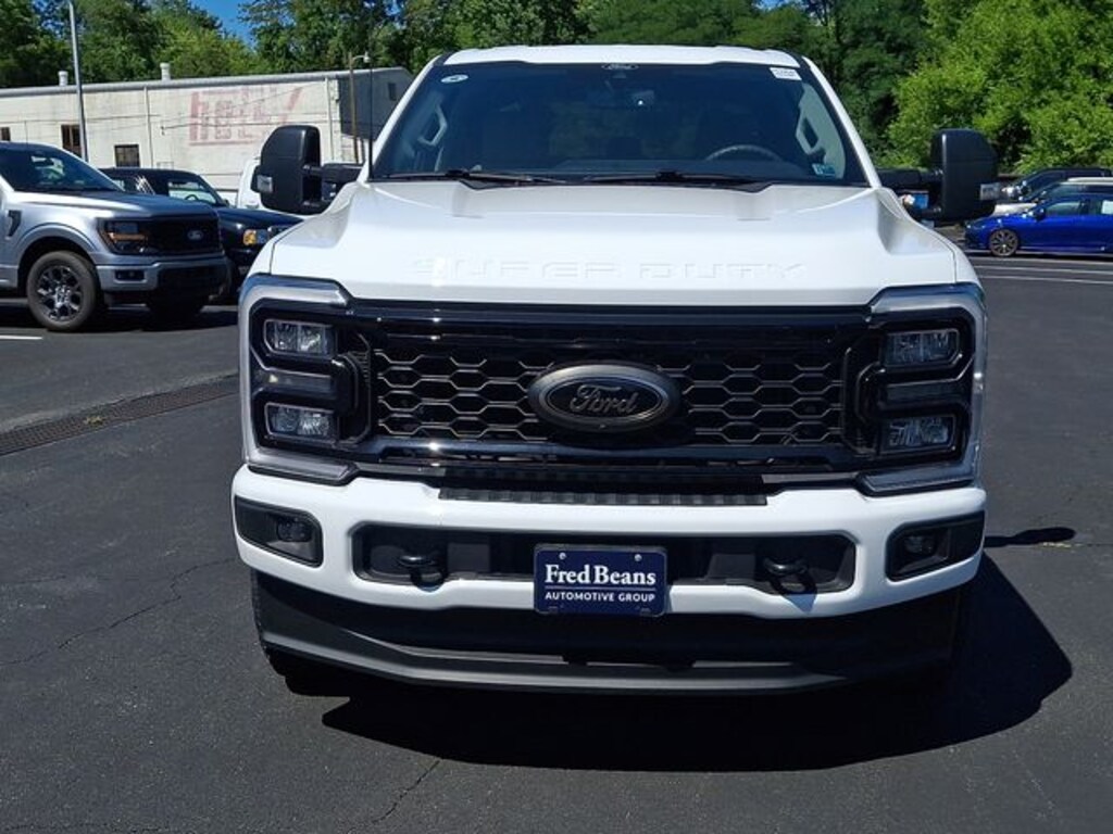 Used 2025 Ford F-250SD XLT Truck Crew Cab