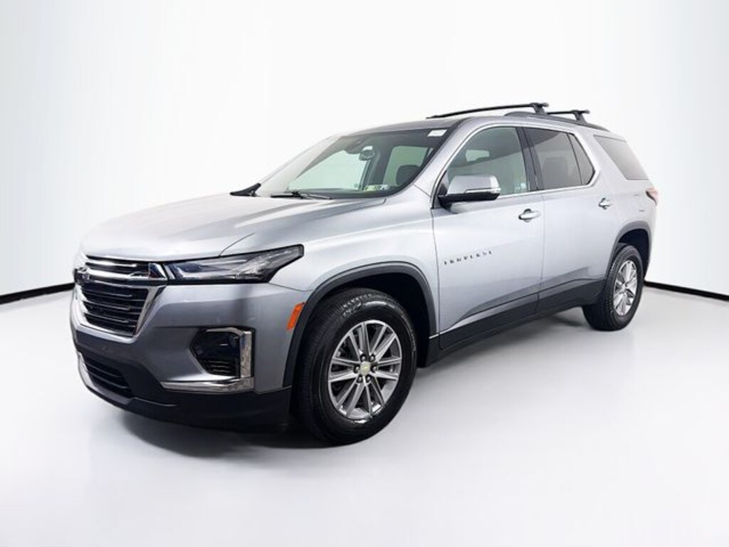 Used 2023 Chevrolet Traverse LT SUV