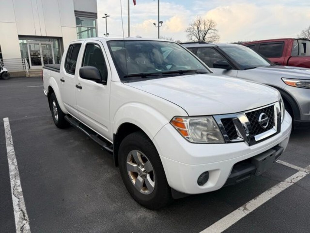 Used 2012 Nissan Frontier SV Truck Crew Cab