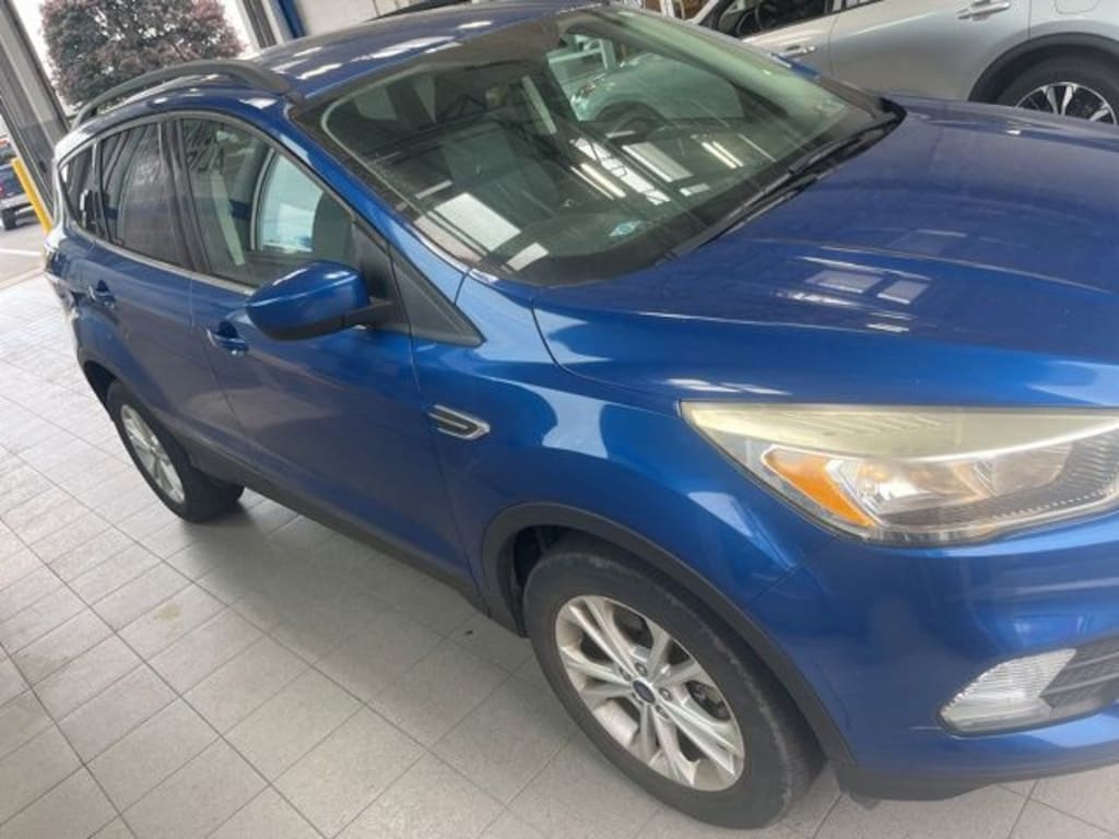 Used 2018 Ford Escape SE SUV