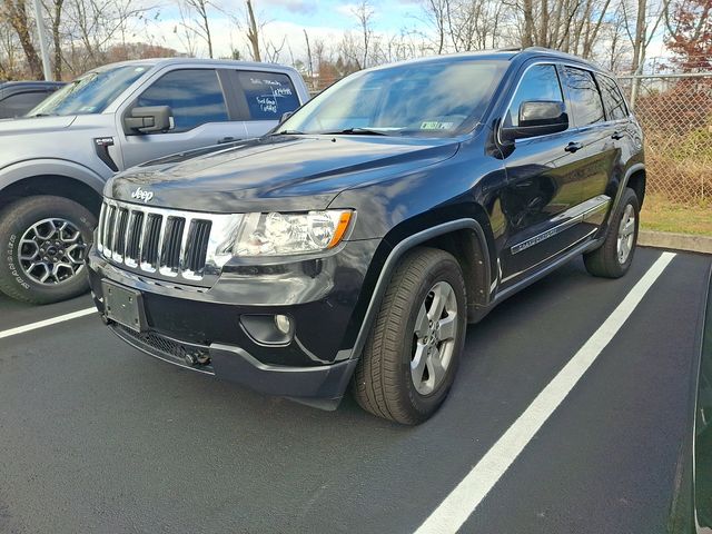 2012 Jeep Grand Cherokee Laredo photo 3