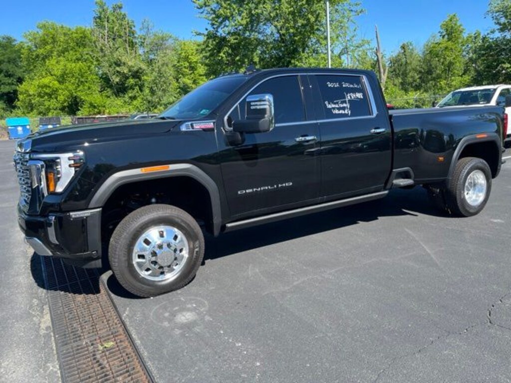 Used 2025 GMC Sierra 3500HD Denali Truck Crew Cab