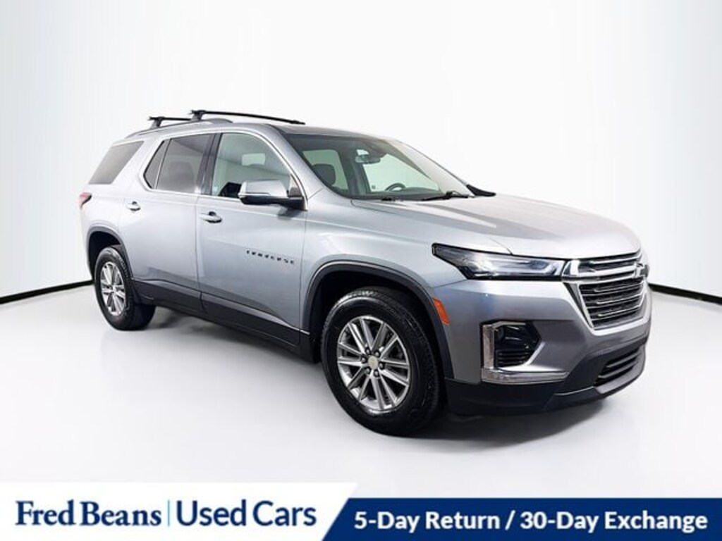 Used 2023 Chevrolet Traverse LT SUV