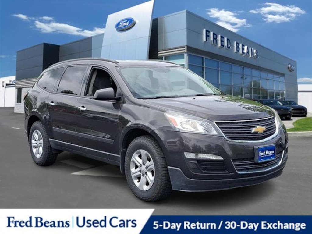 Used 2017 Chevrolet Traverse LS SUV