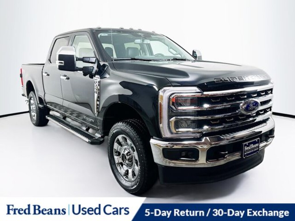 Used 2026 Ford F-250SD Lariat Truck Crew Cab