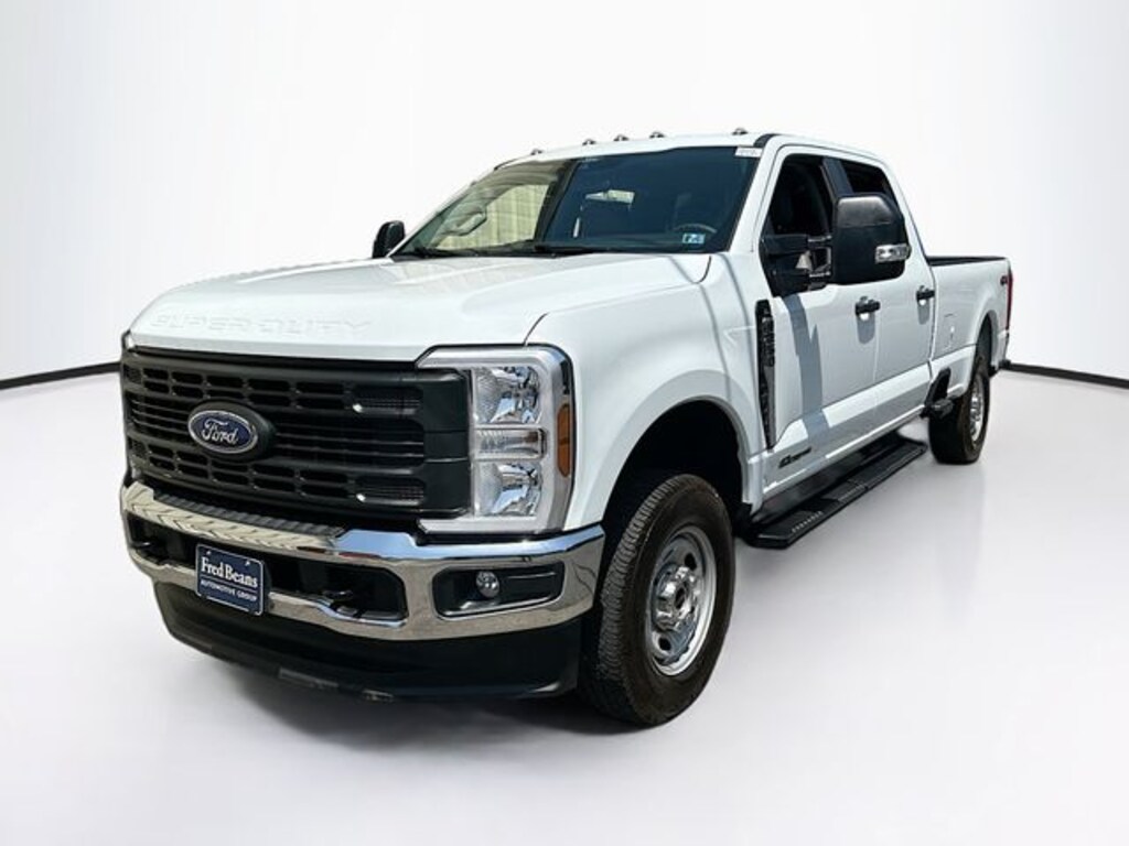 Used 2025 Ford F-250SD XL Truck Crew Cab