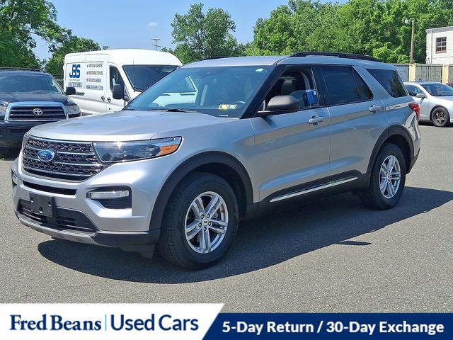 2021 Ford Explorer XLT photo 4