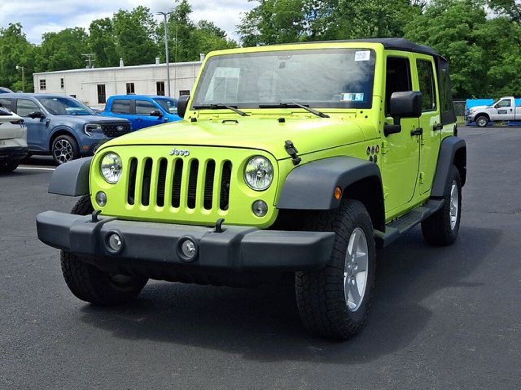 Used 2017 Jeep Wrangler Unlimited Sport SUV