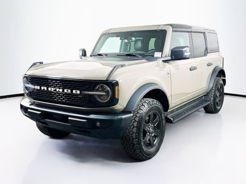 Used 2025 Ford Bronco Outer Banks SUV