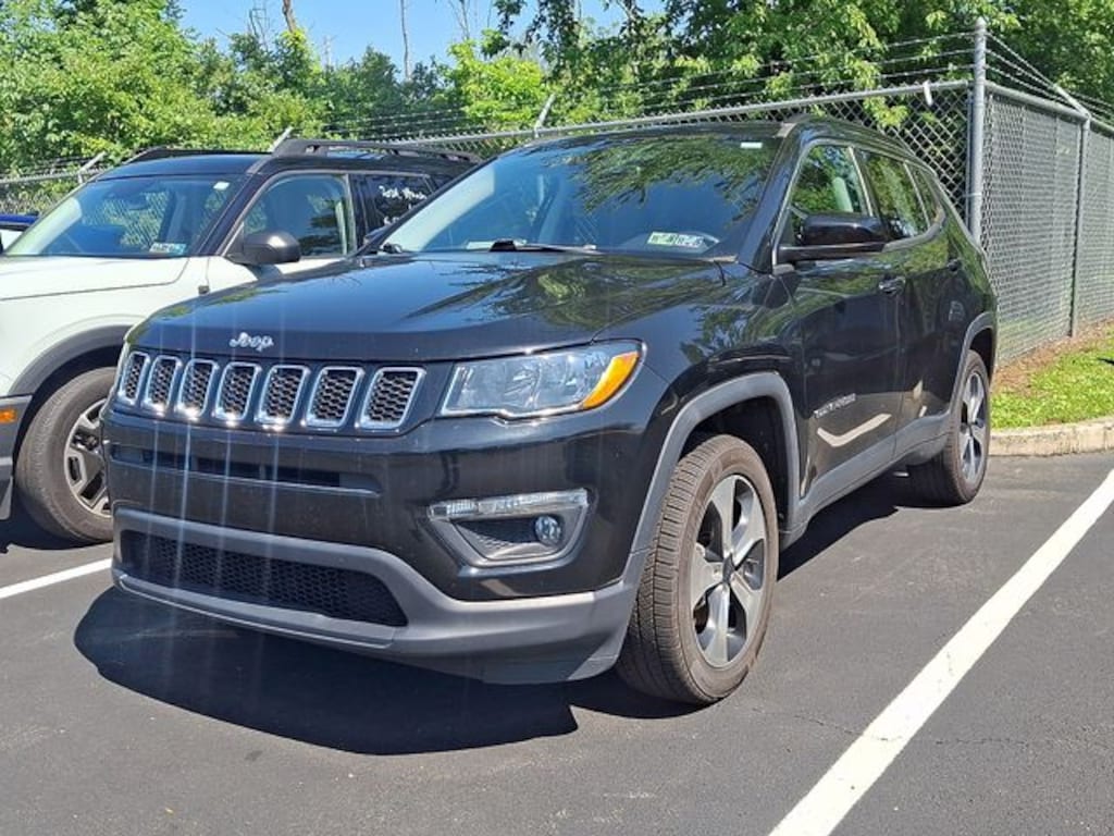 Used 2019 Jeep Compass Latitude SUV
