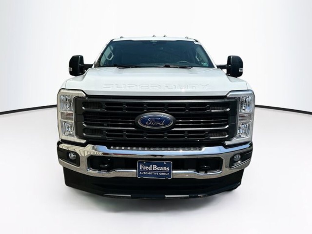 Used 2025 Ford F-250SD XL Truck Crew Cab