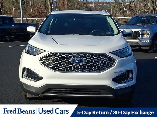2024 Ford Edge SEL photo 2