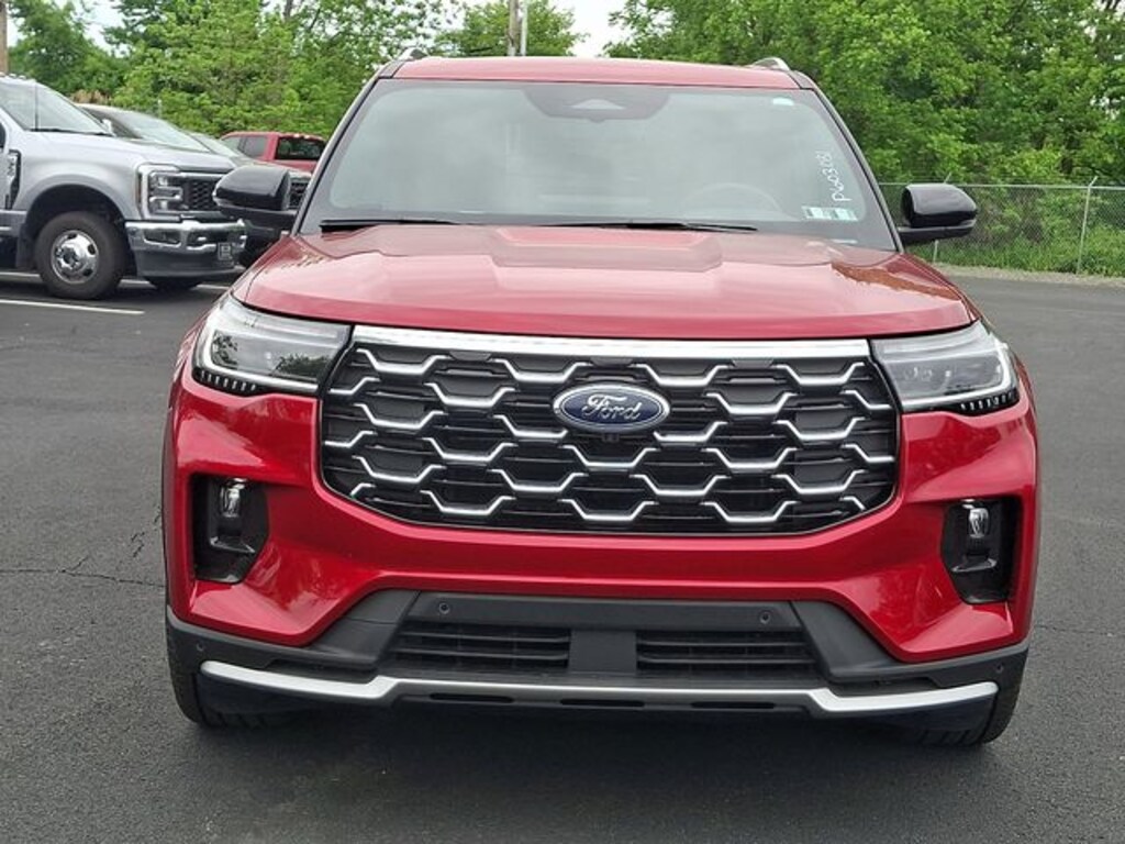 Used 2025 Ford Explorer Platinum SUV