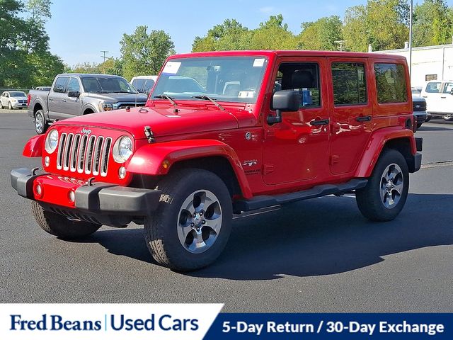2016 Jeep Wrangler Unlimited Sahara photo 4