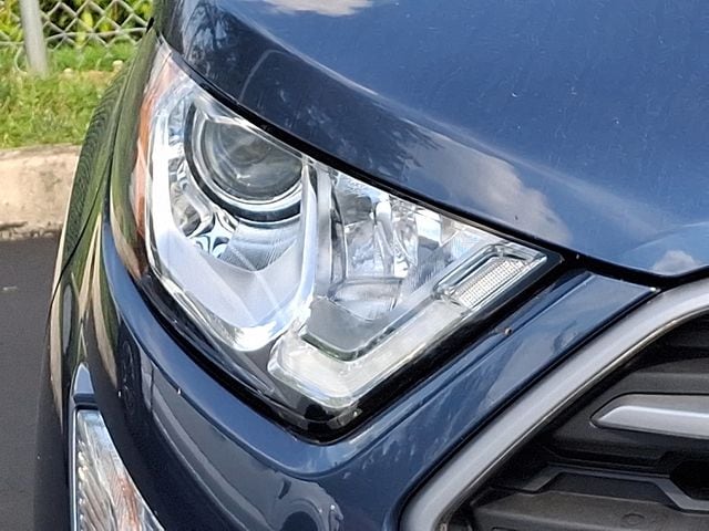 2022 Ford EcoSport SE photo 3