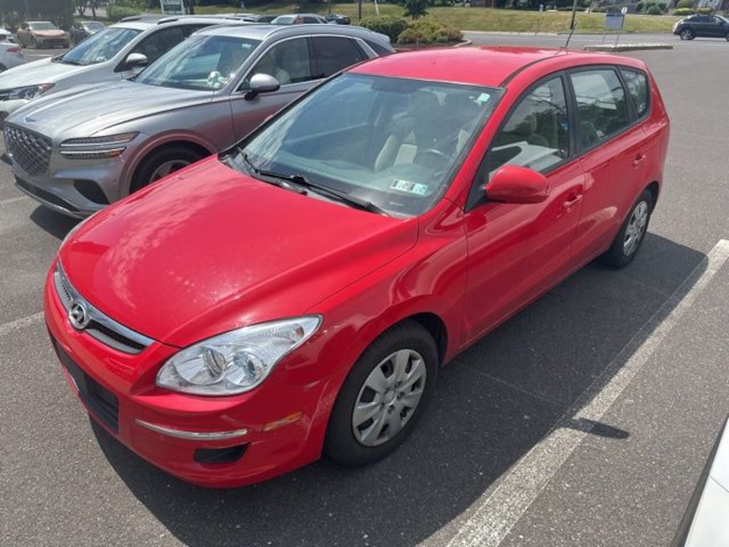 Used 2010 Hyundai Elantra Touring GLS Hatchback
