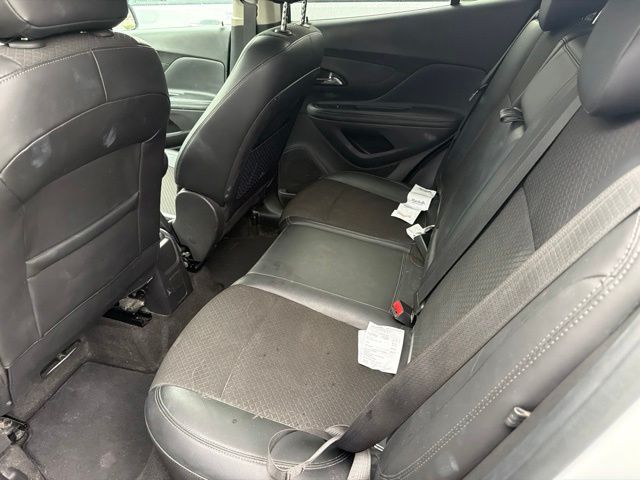 Photo 19