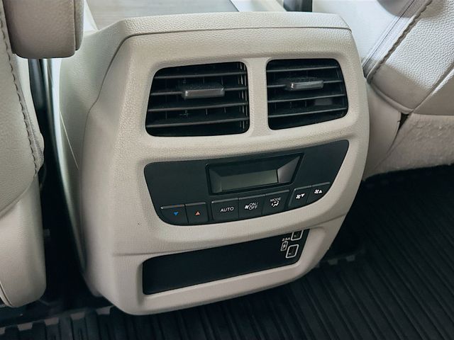 2022 Honda Pilot SE - Photo 30