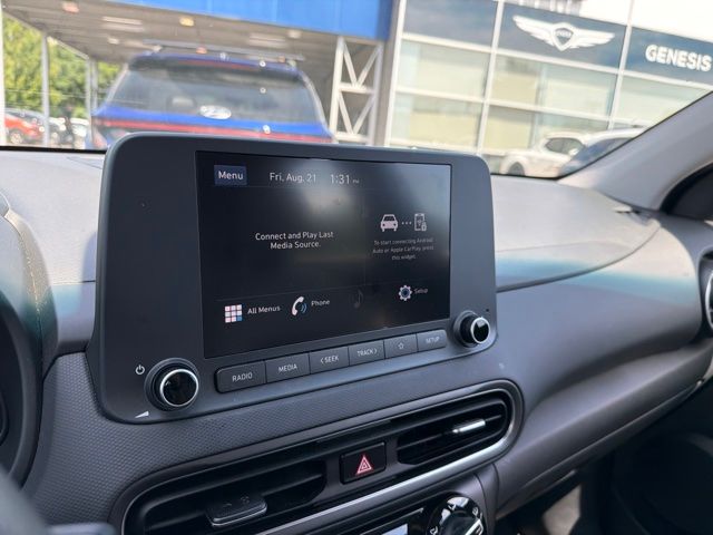 2023 Hyundai Kona SE - Photo 22