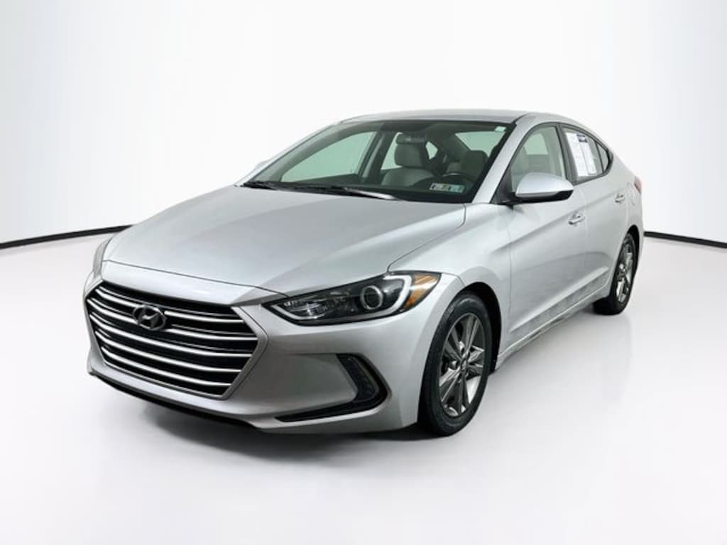 Used 2017 Hyundai Elantra SE Sedan