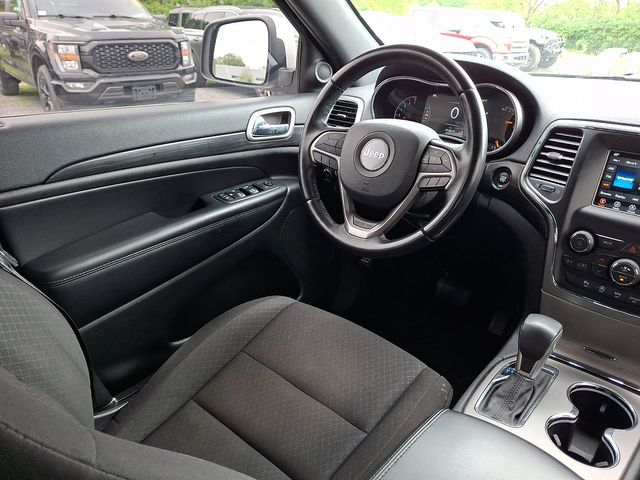 2019 Jeep Grand Cherokee Laredo E - Photo 18