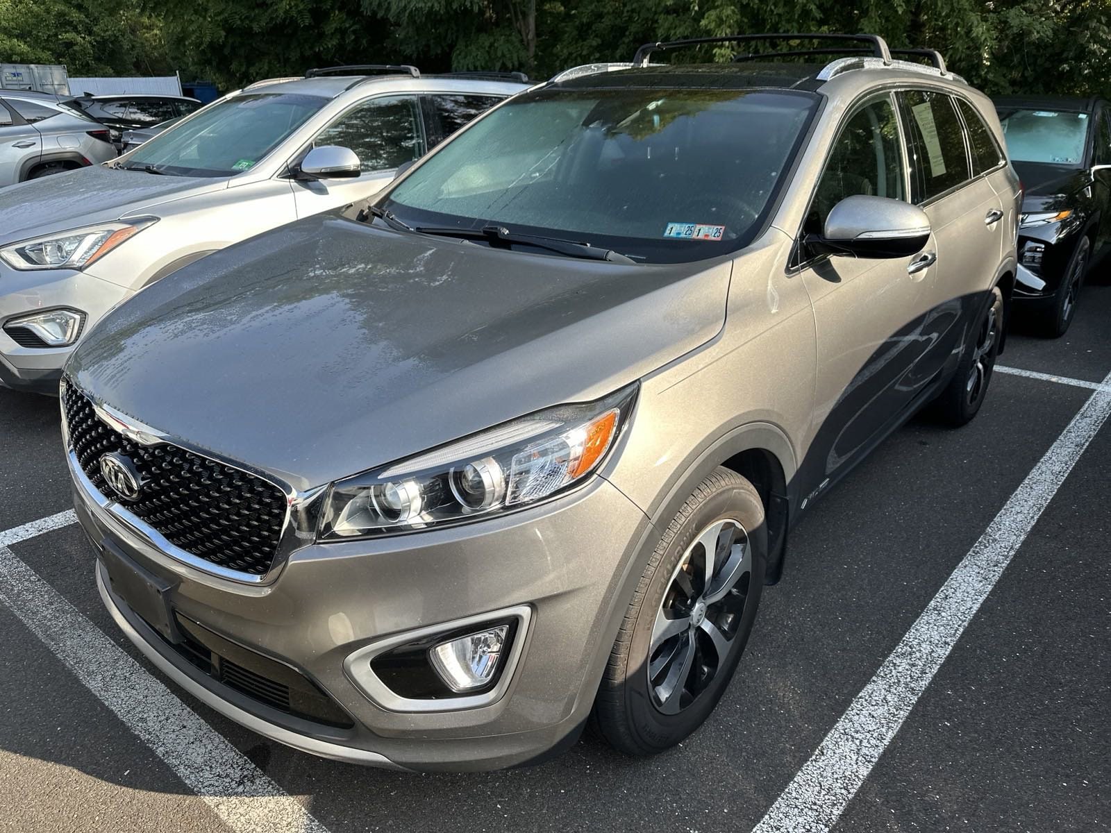 Used 2018 Kia Sorento EX with VIN 5XYPHDA59JG362879 for sale in Doylestown, PA