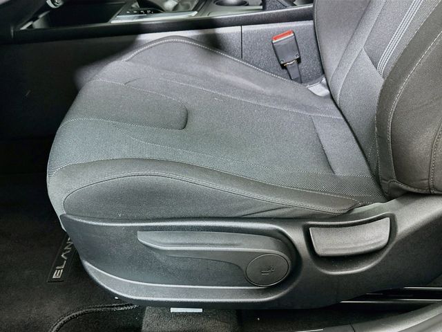 2025 Hyundai Elantra SE - Photo 23